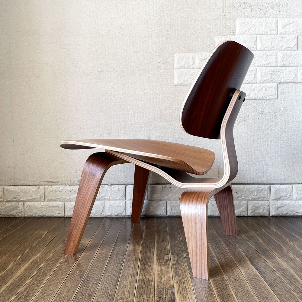 ハーマンミラー Herman Miller プライウッドラウンジチェア LCW ウッドレッグ ウォールナット C&R イームズ ミッドセンチュリー 定価￥218,900- ◎