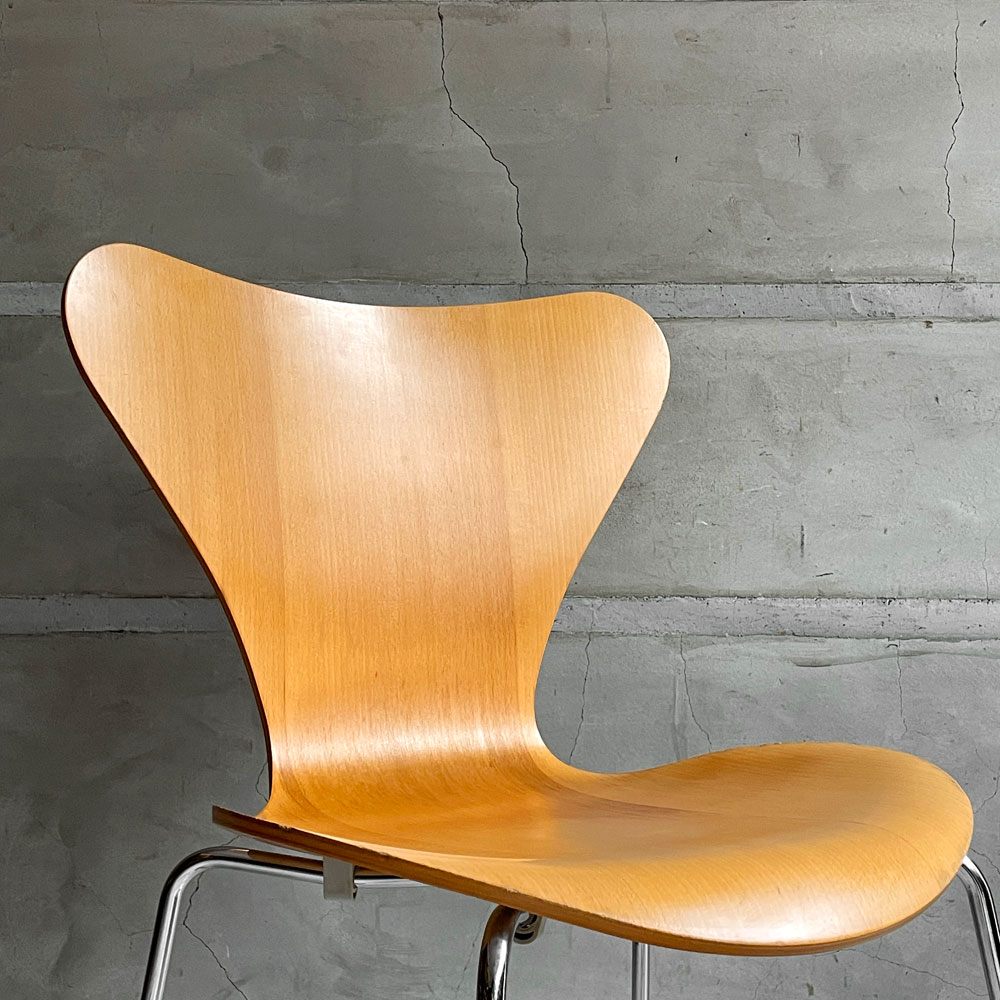 フリッツハンセン Fritz Hansen 3107 セブンチェア ビーチ材 ナチュラル ラッカー仕上げ アルネ・ヤコブセン スタッキング デンマーク 北欧家具 B ♪