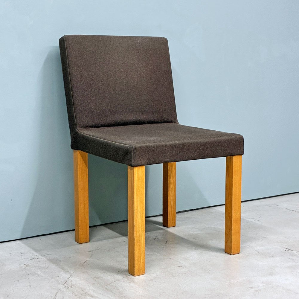 イデー IDEE スクエア レッグスチェア SQUARE LEGS CHAIR メープル材 ファブリック ブラウン 北欧スタイル ◎