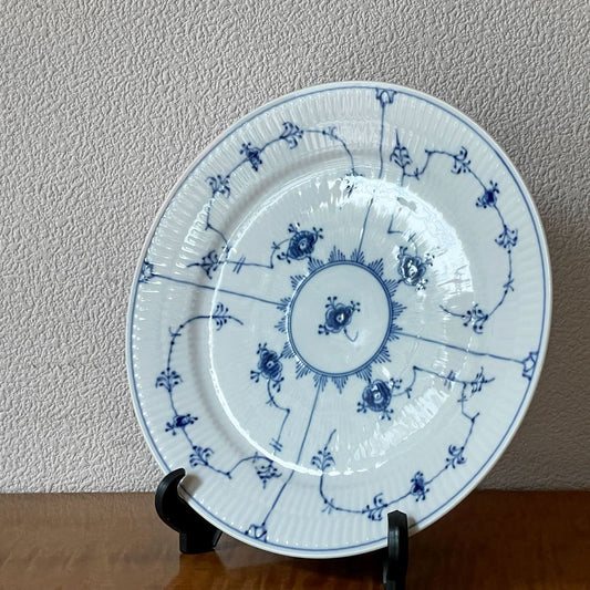 ロイヤルコペンハーゲン ROYAL COPENHAGEN ブルーフルーテッド プレイン Blue Fluted Plain プレート 25cm ◇