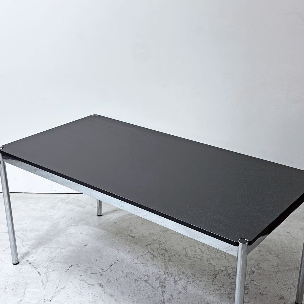 USMモジュラーファニチャー USM Haller USMハラーテーブル ワーキングデスク ダイニングテーブル オーク材 ブラック W150cm 高さ調整リング付き スイス ●