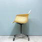 ハーマンミラー HermanMiller アームシェルチェア パーチメント ビンテージ コントラクトキャスターベース 回転式 C&R. イームズ ミッドセンチュリー ◎