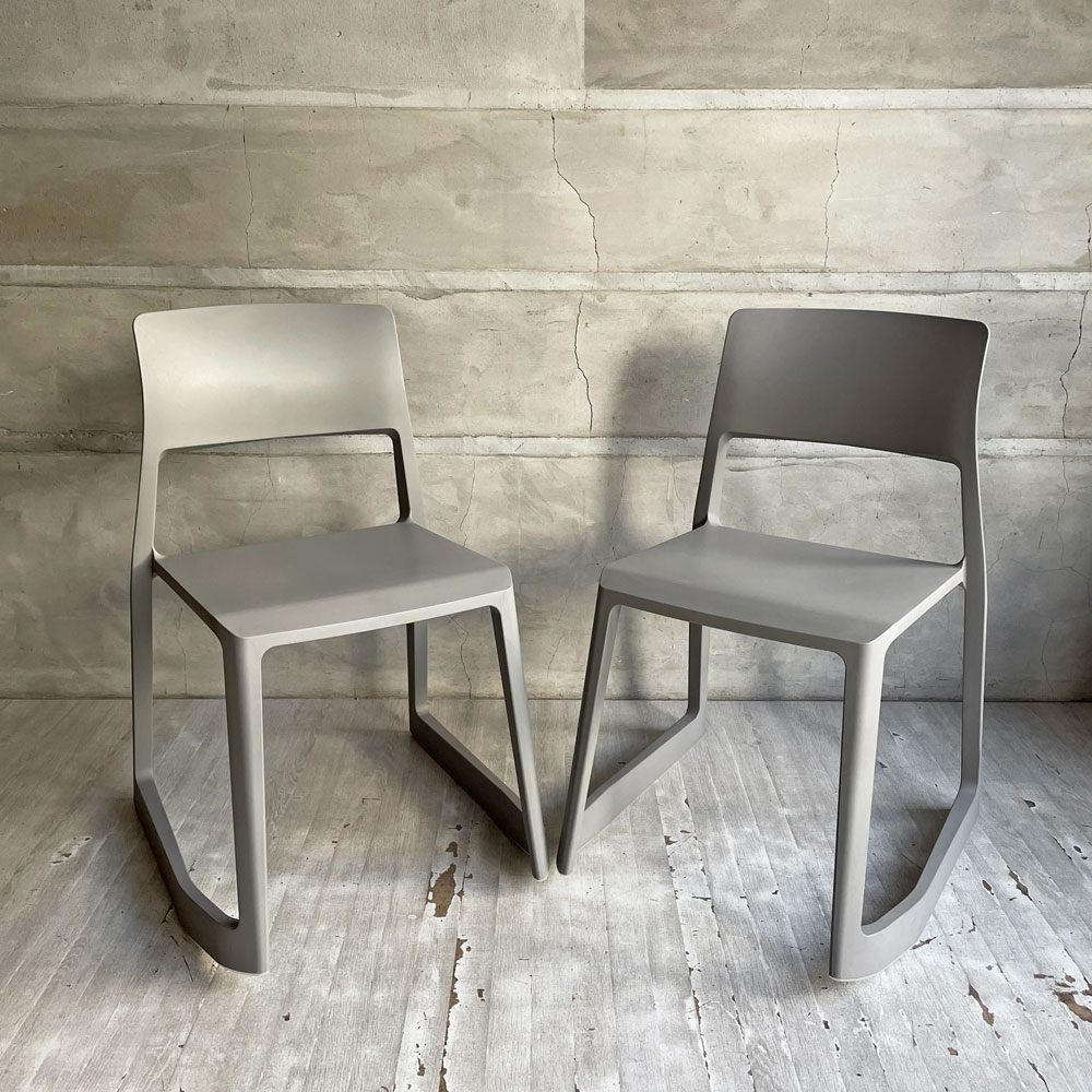ヴィトラ Vitra ティプトン Tip Ton ワークチェア ダイニングチェア デスクチェア バサルト スタッキング チルト機能 定価￥47,300- B ♪