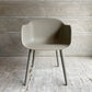 ムート Muuto ファイバー アームチェア ウッドベース FIBER ARM CHAIR WOOD BASE ファイバーシェル グレー オーク材 北欧モダン 定価￥84,700- ♪