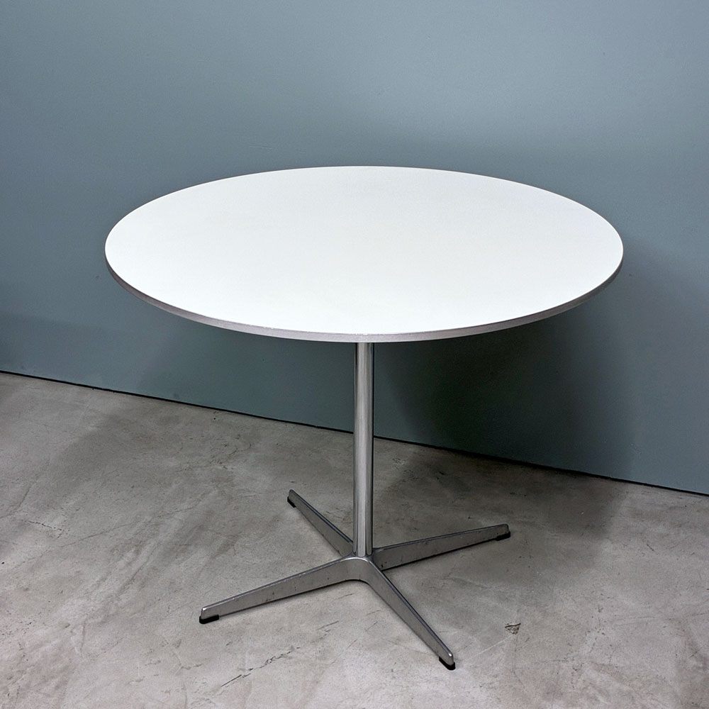 フリッツハンセン Fritz Hansen スーパー円テーブル A623 ダイニングテーブル Aテーブル Φ90cm ホワイト アルネ・ヤコブセン ブルーノ・マットソン ピート・ハイン 北欧家具 ◎