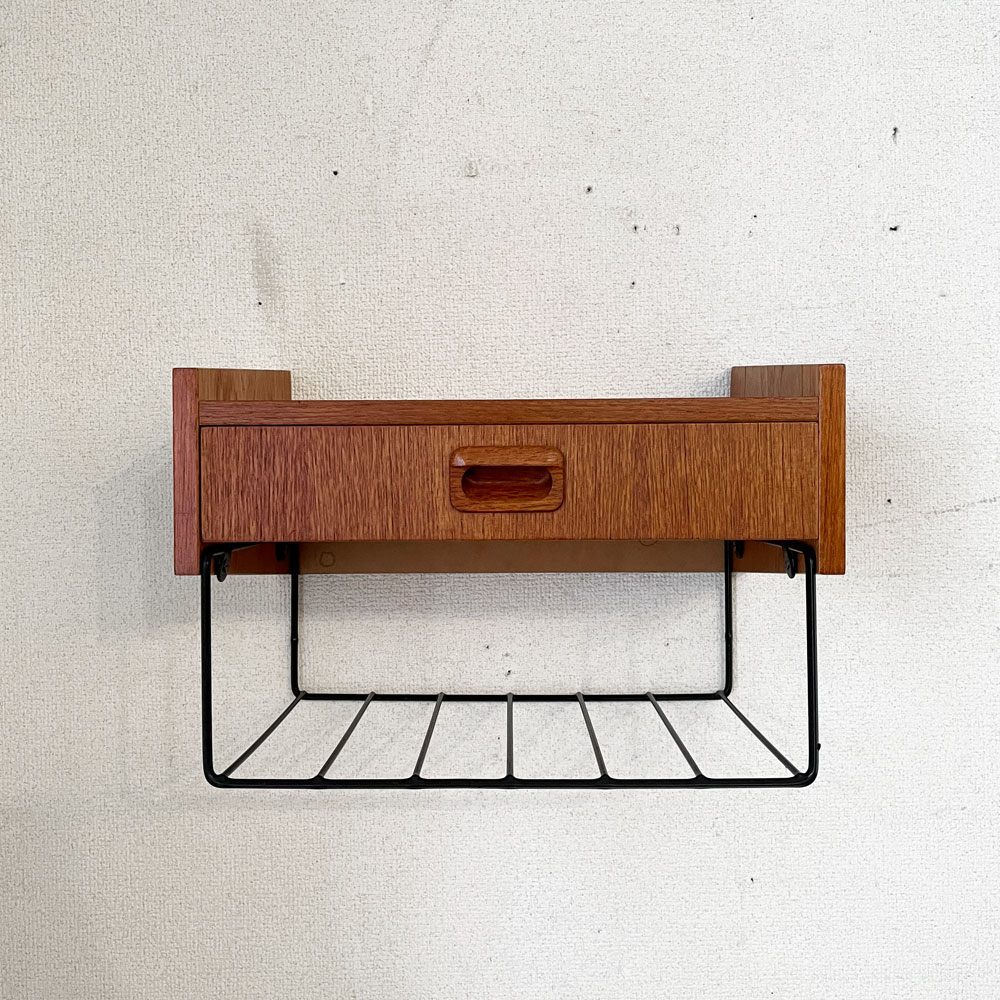 スウェーデンビンテージ Swedish Vintage チーク材 ウォールシェルフ 1ドロワー スチールワイヤーラック付 W34.5cm 壁掛け棚 北欧家具 ◎