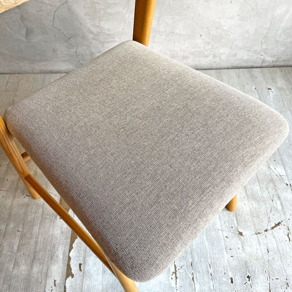 ウニコ unico シグネ SIGNE ダイニングチェア アッシュ材 グレーファブリック ナチュラル 北欧スタイル ♪