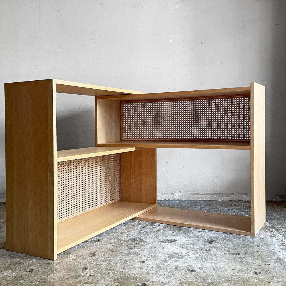 リセノ Re:CENO スライドシェルフ Rattan Mix 伸長式 オーク材 ラタン カゴメ編み 2段 オープンシェルフ H80cm ナチュラルデザイン 定価：￥108,000- ■