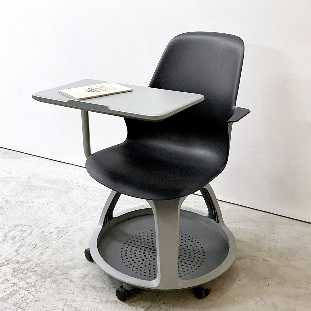 スチールケース Steelcase ノード node ミーティングチェア オフィスチェア ネイビー 可動式サイドテーブル＆キャスター付 ●