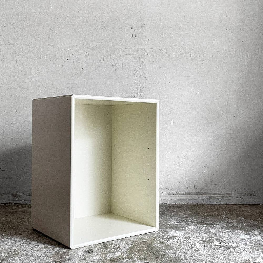 モンタナ MONTANA システムシェルフユニット SYSTEM SHELF UNIT 1列 オープンシェルフ W46.8×D30×H35.5cm アイボリー オフホワイト デンマーク B ■