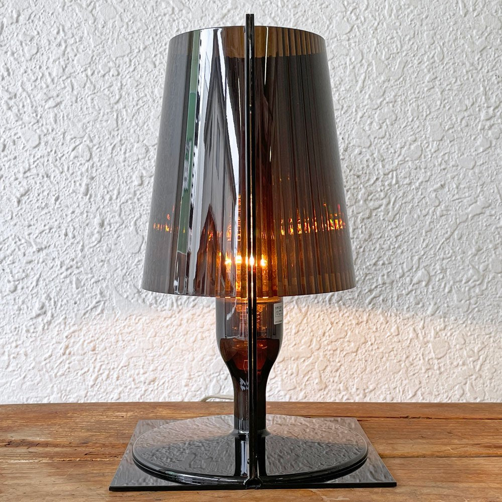 カルテル Kartell テイク TAKE テーブルランプ ポリカーボネート製 フェルーチョ・ラヴィアーニ Ferruccio Laviani スモーク イタリア ◇