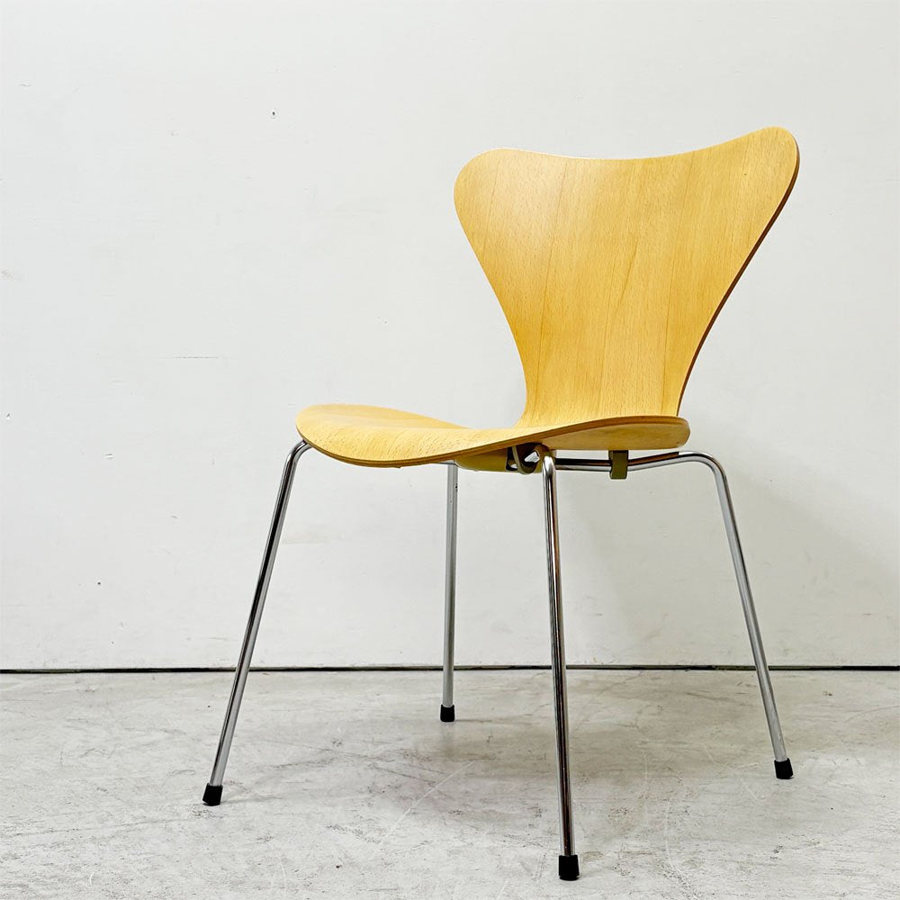 フリッツハンセン Fritz Hansen 3107 セブンチェア ラッカー仕上げ スタッキング アルネ・ヤコブセン デンマーク 北欧家具 ビンテージ A ●