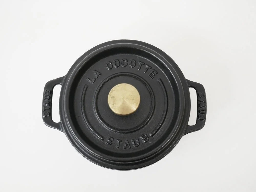 ストウブ STAUB ピコ ココット ラウンド 12cm ブラック 鋳鉄 両手鍋 ガス・IH・オーブン対応 フランス 定価17,600円 ●