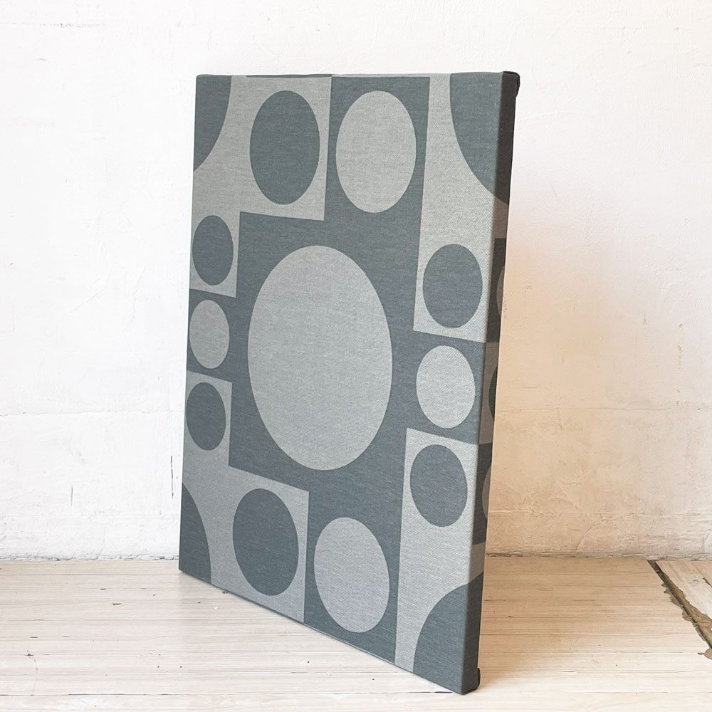 イノベーション INNOVATION ジオメトリ GEOMETRI グレー ファブリックパネル 50x62.5cm ヴェルナー・パントン Verner Panton ★