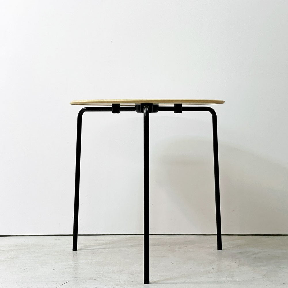エンゲルブレヒト Engelbrechts ケヴィ KEVI 2010 ダイニングテーブル オーク材 プライウッド カフェテーブル 70cm 3本脚 ヨルゲン・ラスムッセン デンマーク 未使用品 A ●