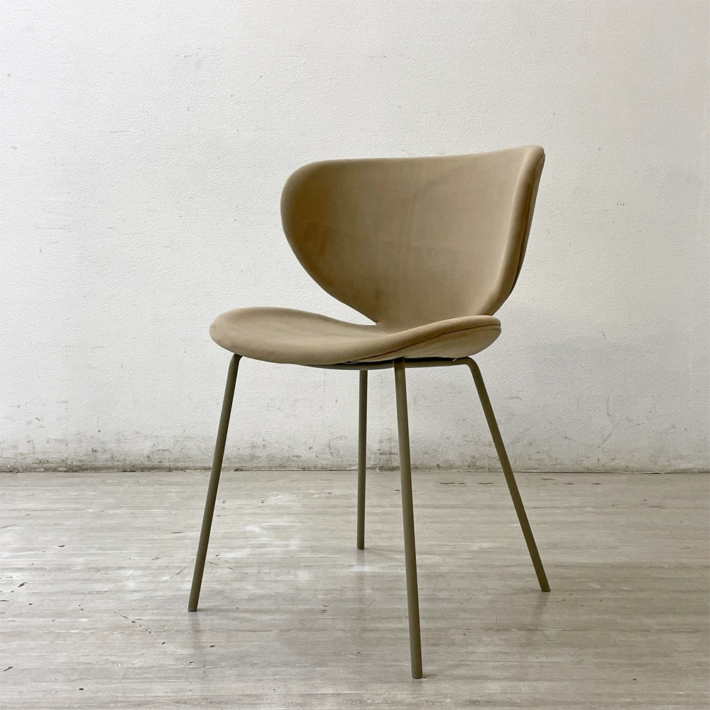 ボーコンセプト Bo Concept ハミルトンチェア Hamilton chair ダイニングチェア ファブリック ベルベット サンド モダンデザイン 北欧 デンマーク A ●