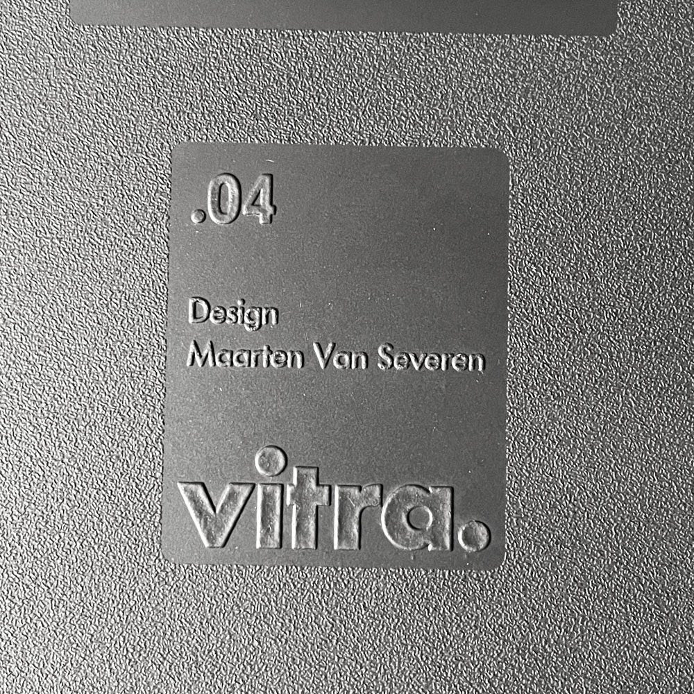 ヴィトラ vitra ゼロフォー .04 スタジオチェア オフィスチェア アームレスト付 ブラック マールテン・ヴァン・セーヴェレン Maarten Van Severen 定価￥202,400- ■