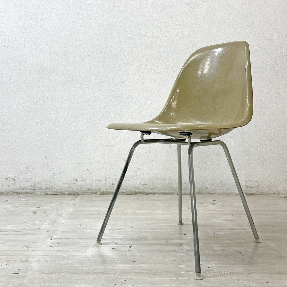 ハーマンミラー Herman Miller ビンテージ サイドシェルチェア ダイニングチェア 2nd FRP グレージュ Hベース イームズ ミッドセンチュリー ●