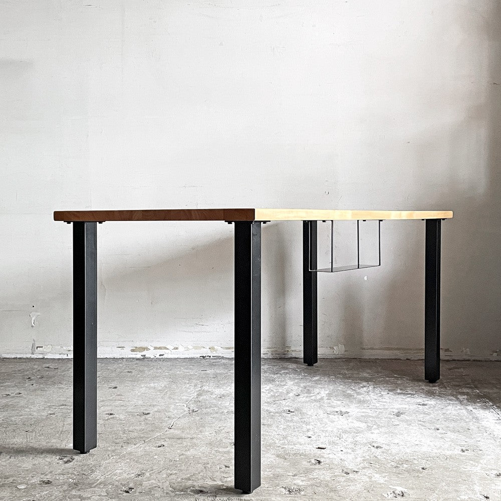 かなでもの KANADEMONO ザ・テーブル THE TABLE デスク ラバーウッド無垢材 W150xD70cm スチール スクエアバーレッグ シンプルトレイ付き ブラック B ■