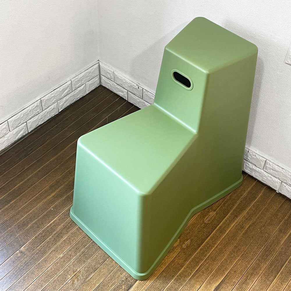 ヴィトラ vitra スツール ツール STOOL TOOL コンスタンチン・グルチッチ スタッキング インダストリアルグリーン スイス 定価48,400円 ◎