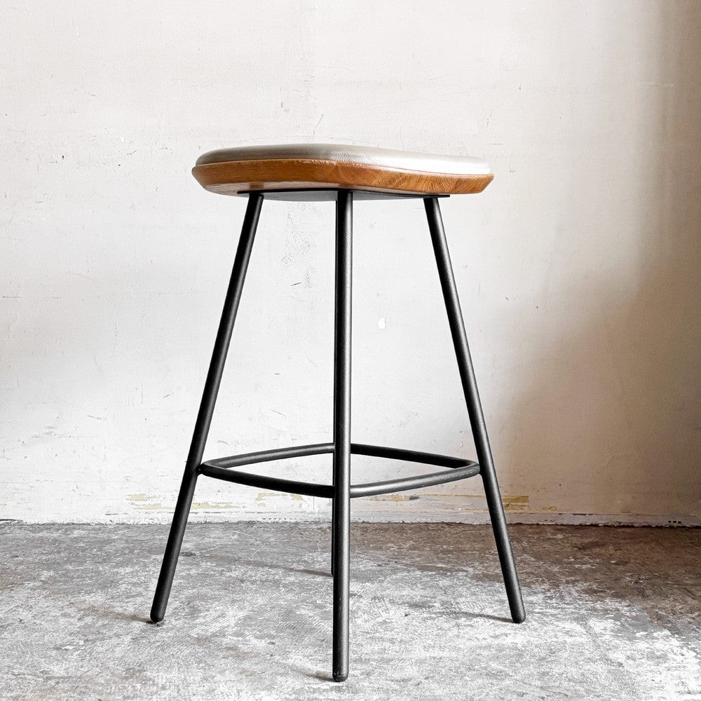 クルーガーブラザーズ BRDR.Kruger ポーリーン Pauline バースツール OEO Studio メタルレッグ デンマーク 北欧 モダン A ■