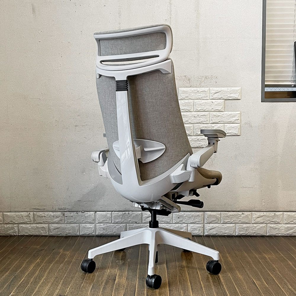 イトーキ ITOKI アクトチェア ACT chair エクストラハイバック ランバーサポート デスクチェア 布張り ホワイトグレー 2019年製 参考定価 ¥211,530- ◎