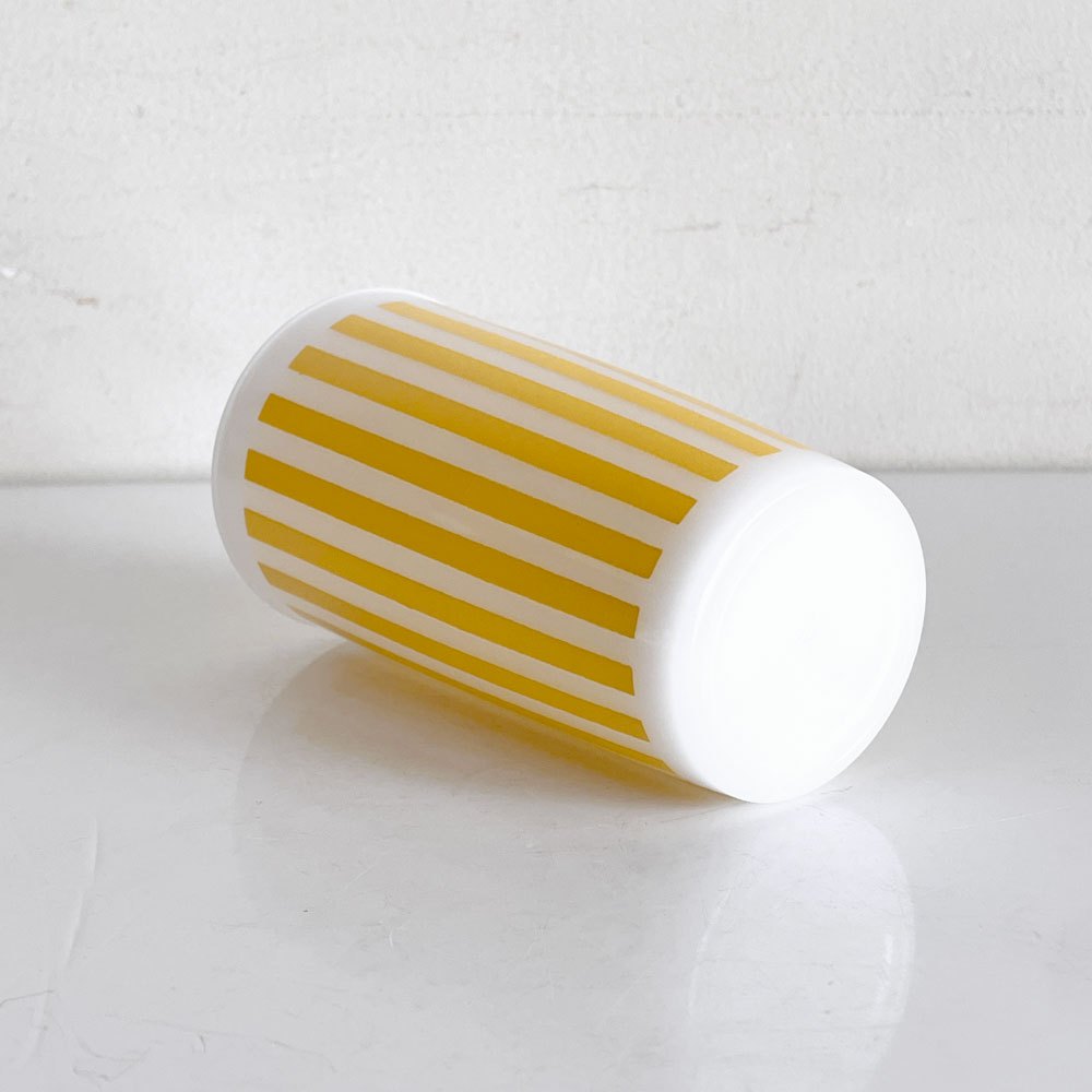 ヘーゼルアトラス Hazel Atlas  キャンディストライプ Candy Stripe ガラスタンブラー イエロー ミルクガラス 耐熱 50年代 USビンテージ ■