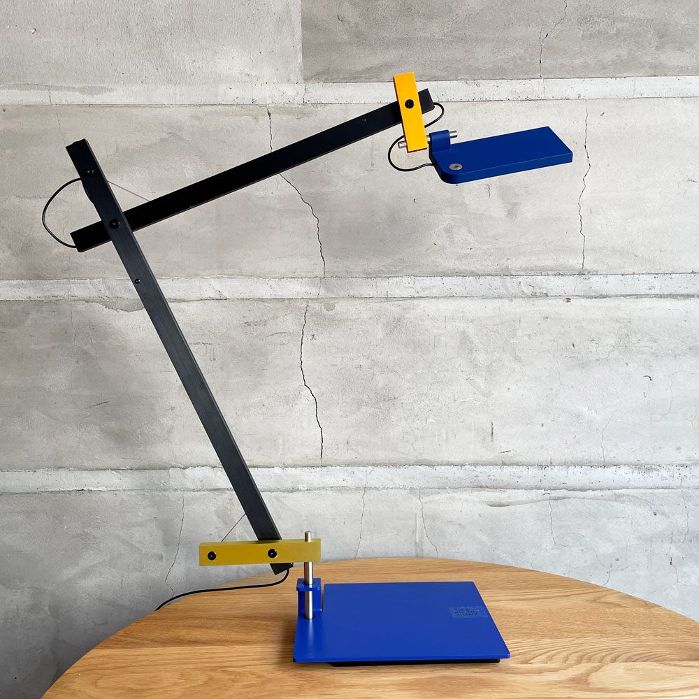 アルテミデ Artemide ローテク Lotek LED テーブルライト デスクライト 無段階調光機能 ハビエル・マリスカル 廃番 展示品 箱付♪