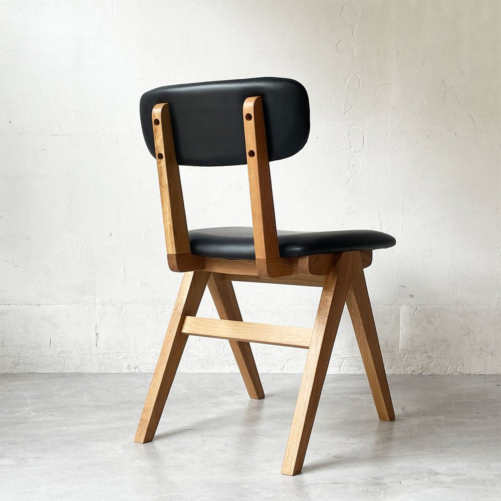ドアーズリビングプロダクツ DOORS LIVING PRODUCTS ボシー BOTHY Mountain Leg Chair ダイニングチェア PVCレザー オーク無垢材 コンパスレッグ A ★