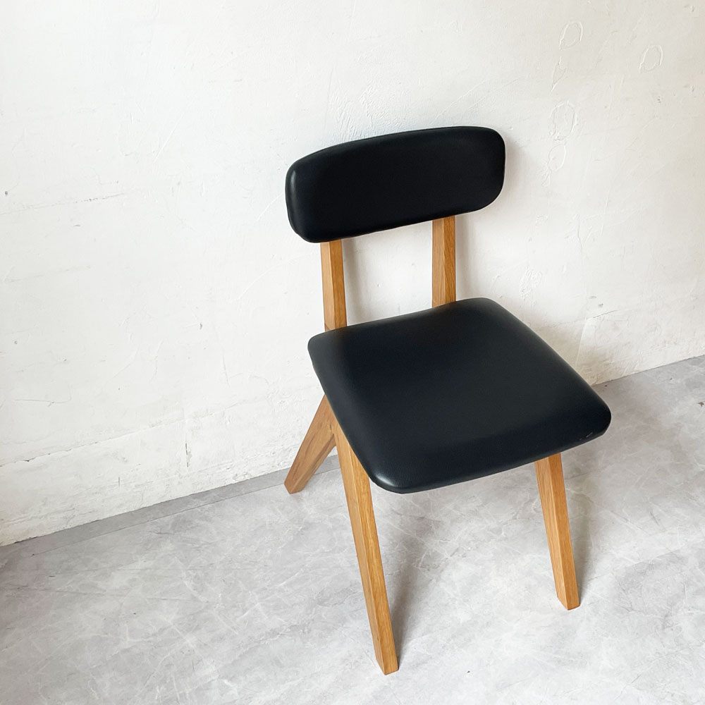 ドアーズリビングプロダクツ DOORS LIVING PRODUCTS ボシー BOTHY Mountain Leg Chair ダイニングチェア PVCレザー オーク無垢材 コンパスレッグ ★
