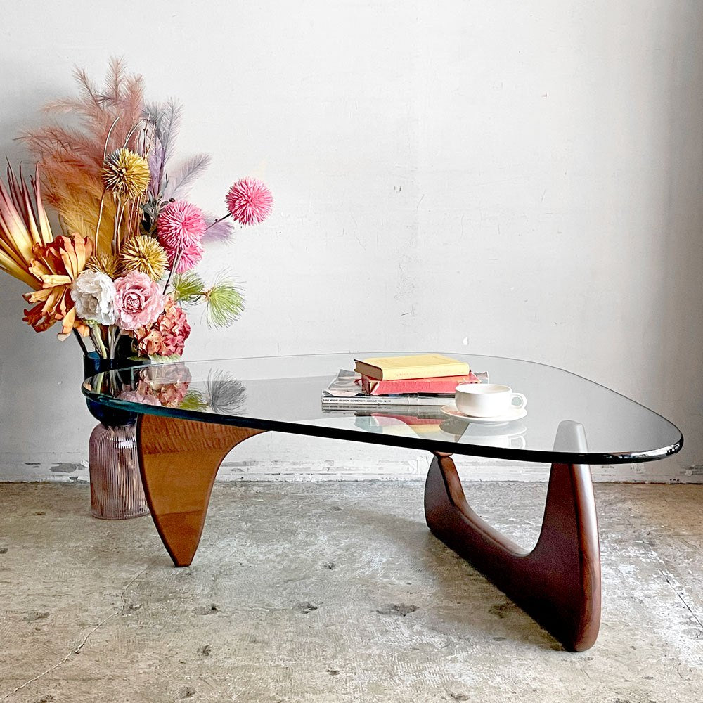ヴィトラ vitra ノグチ コーヒーテーブル Noguchi Coffee Table イサムノグチ Isamu Noguchi ガラス天板 厚19mm ウォールナット材 ミッドセンチュリー 名作 ■