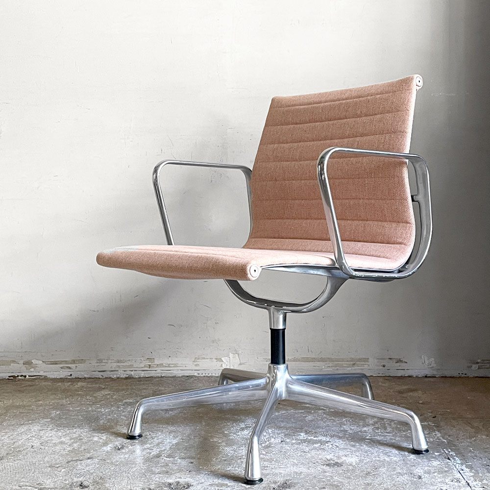 ハーマンミラー Herman Miller イームズアルミナムグループ マネジメントチェア デスクチェア ファブリックシート アルミバフベース 5本脚 固定脚  昇降無し イームズ ■