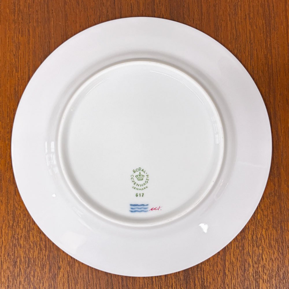 ロイヤルコペンハーゲン ROYAL COPENHAGEN バーガンディプリンセス プレート 17cm デンマーク 北欧食器 A ◎