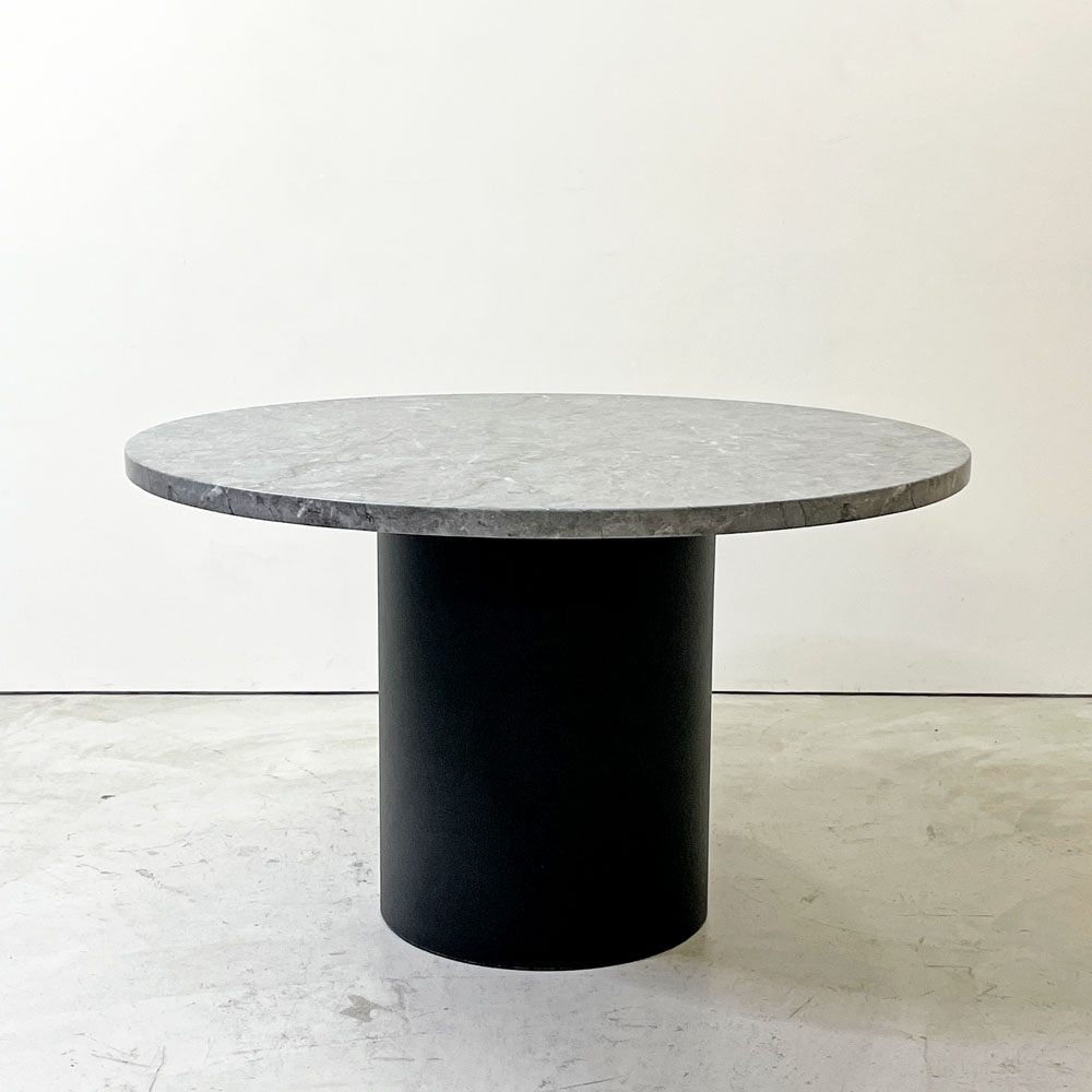モーダエンカーサ moda en casa カプリ CAPRI ダイニングテーブル ラウンド 120cm 天然大理石 グレー 参考価格211,200円 ●