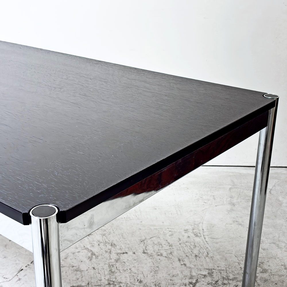 USMモジュラーファニチャー USM Haller USMハラーテーブル ワーキングデスク ダイニングテーブル オーク材 ブラック W150cm 高さ調整リング付き スイス ●