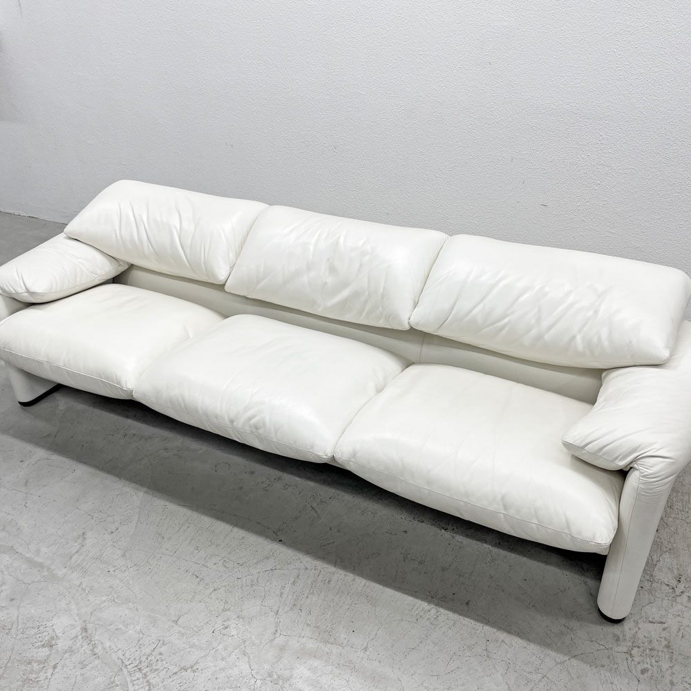 カッシーナイクスシー Cassina ixc 675-3P マラルンガ MARALUNGA 3Pソファ 3人掛け 本革 ヴィコ・マジストレッティ 定価￥2,420,000- 〓