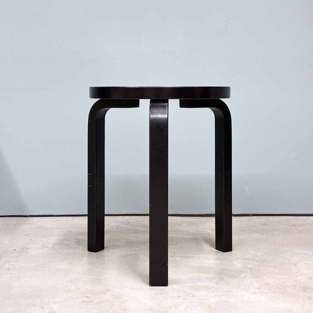 アルテック artek スツール60 オールブラック ラッカー 3本足 アルヴァ・アアルト フィンランド バーチ材 北欧家具 ◎