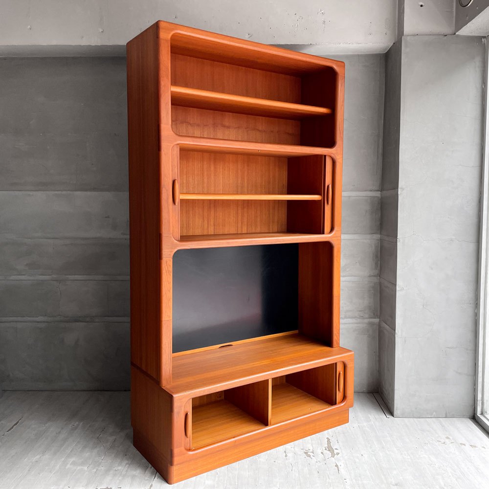 デューロン dyrlund ビンテージ リビングボード キャビネット 食器棚 ディスプレイシェルフ チーク無垢材 蛇腹扉 ロールトップ デンマークビンテージ 北欧家具 上下分割可  ♪