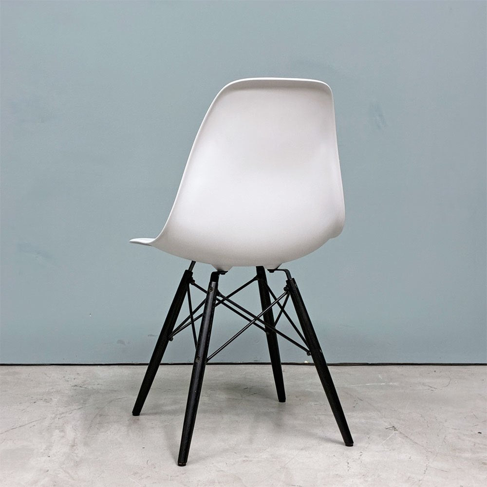 ハーマンミラー HermanMiller サイドシェルチェア ドゥエルレッグ DSW アルパイン × エボニー ポリプロピレン製 イームズ ミッドセンチュリー B ◎