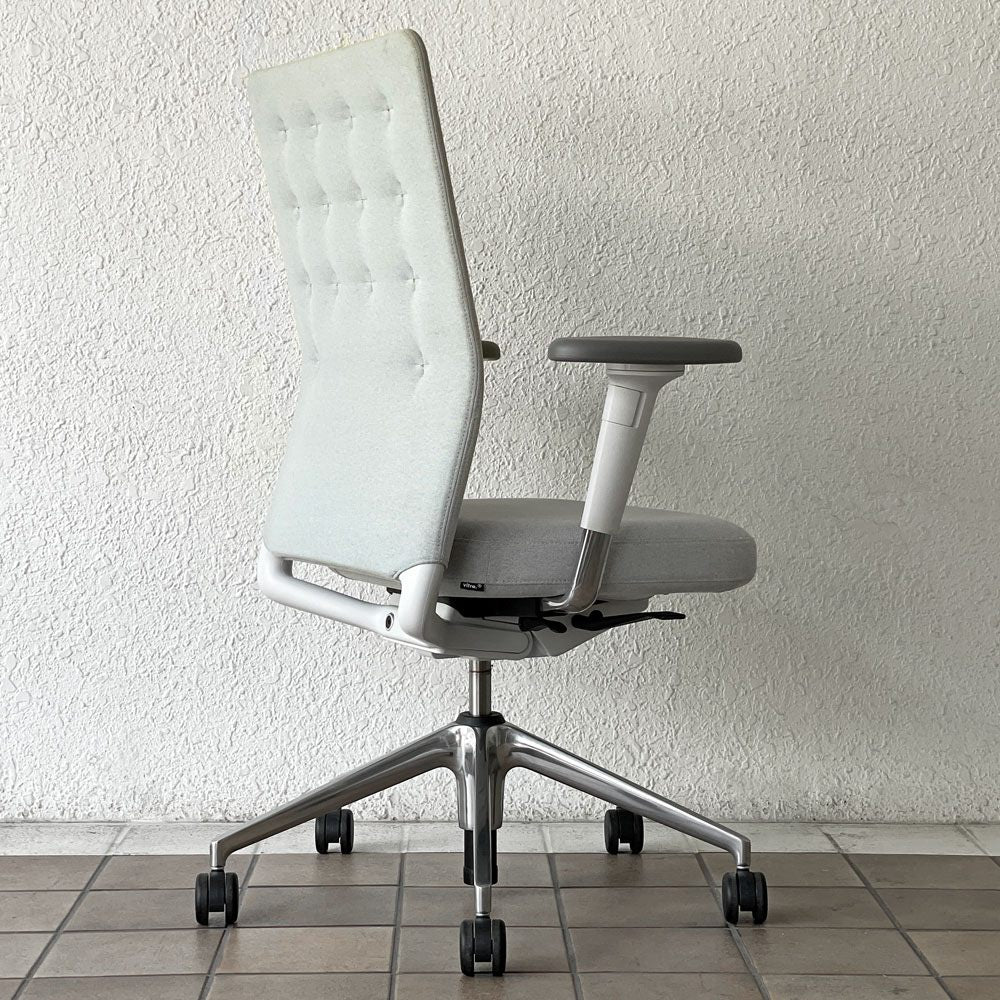 ヴィトラ vitra IDトリム ID Trim リングアーム オフィスチェア ハイバック ライトグレー 2Dアームレスト アントニオ・チッテリオ 定価211,200円 ◇