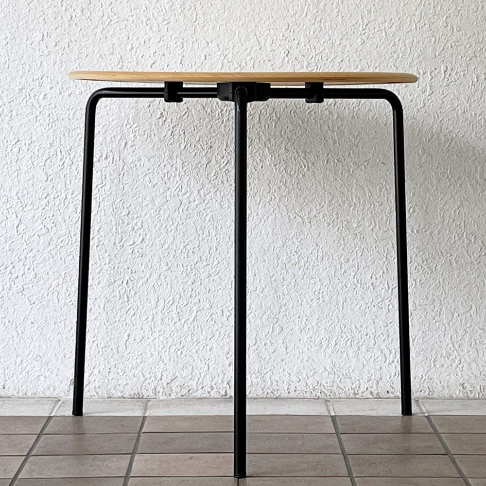 エンゲルブレヒト Engelbrechts ケヴィ KEVI 2010 ダイニングテーブル オーク材 プライウッド カフェテーブル 70cm 3本脚 ヨルゲン・ラスムッセン デンマーク 未使用品 ◇
