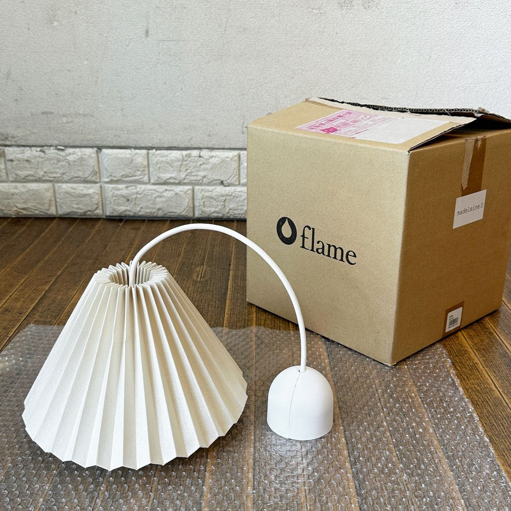フレイム flame マドレーヌ madeleine Sサイズ ペンダントライト コットンシェード 22.5Φ 定価：¥ 35,200- ◎