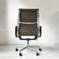 ハーマンミラー Herman Miller アルミナムグループ エグゼクティブチェア 50周年記念 ハイバック レザーシート 本革 ブラウン 5本脚 C&Rイームズ ミッドセンチュリー 希少 ★