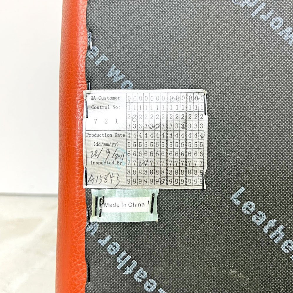 レザーワールド Leather World オットマン 本革 レッドカラー スクエア型 レトロポップ 脚部取り外し可 ●