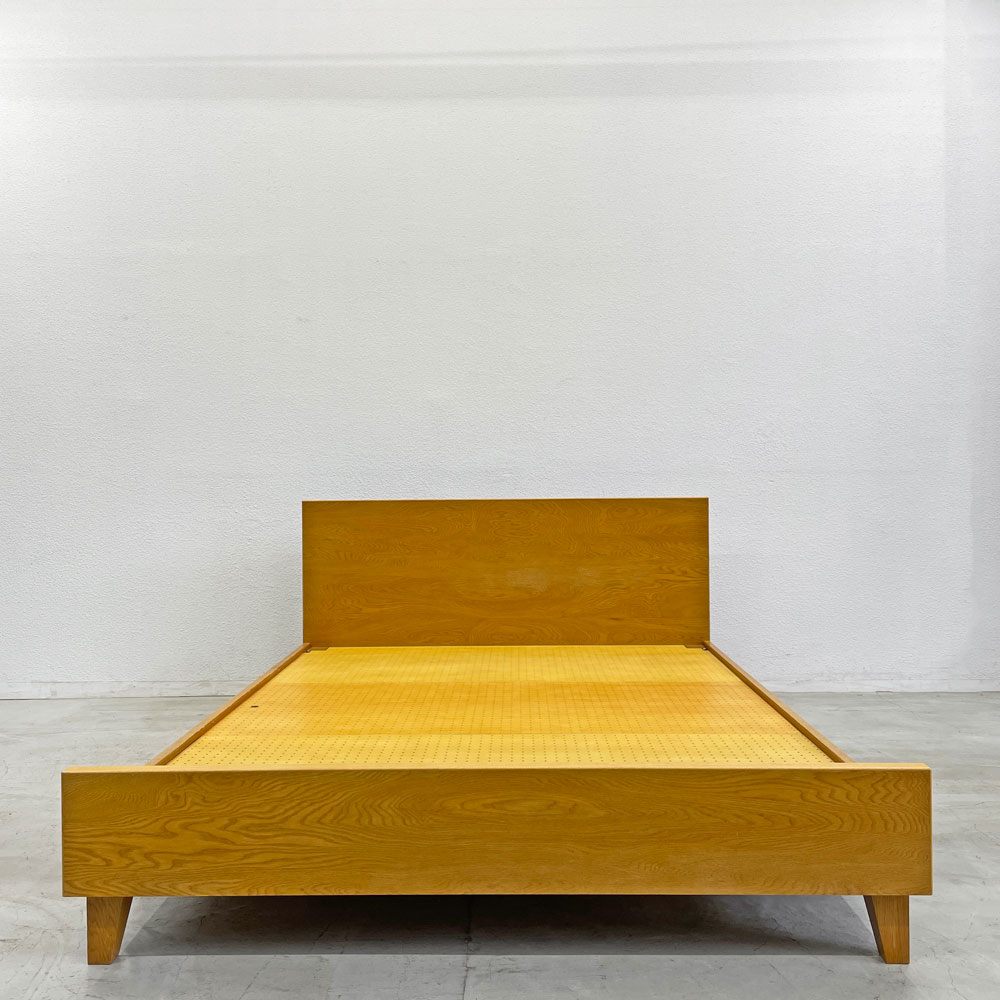 パシフィックファニチャーサービス PACIFIC FURNITURE SERVICE P.F.S DH BED QUEEN クイーンベッドフレーム 定価198,000円 〓