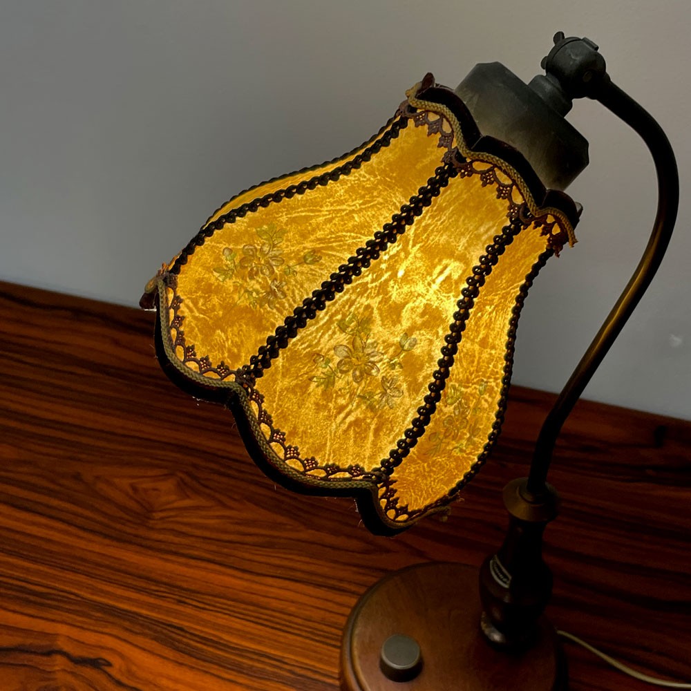 新日本照明 Dimmer テーブルランプ スタンドライト 花柄 シェード角度調整 アンティーク調 ●