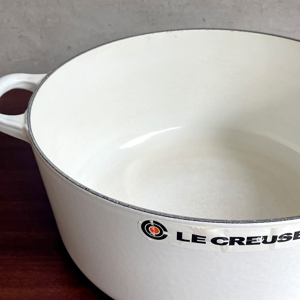 ルクルーゼ LE CREUSET ココットロンド 両手鍋 ホワイト 6.7ℓ 鋳物 ホーロー 28cm ♪