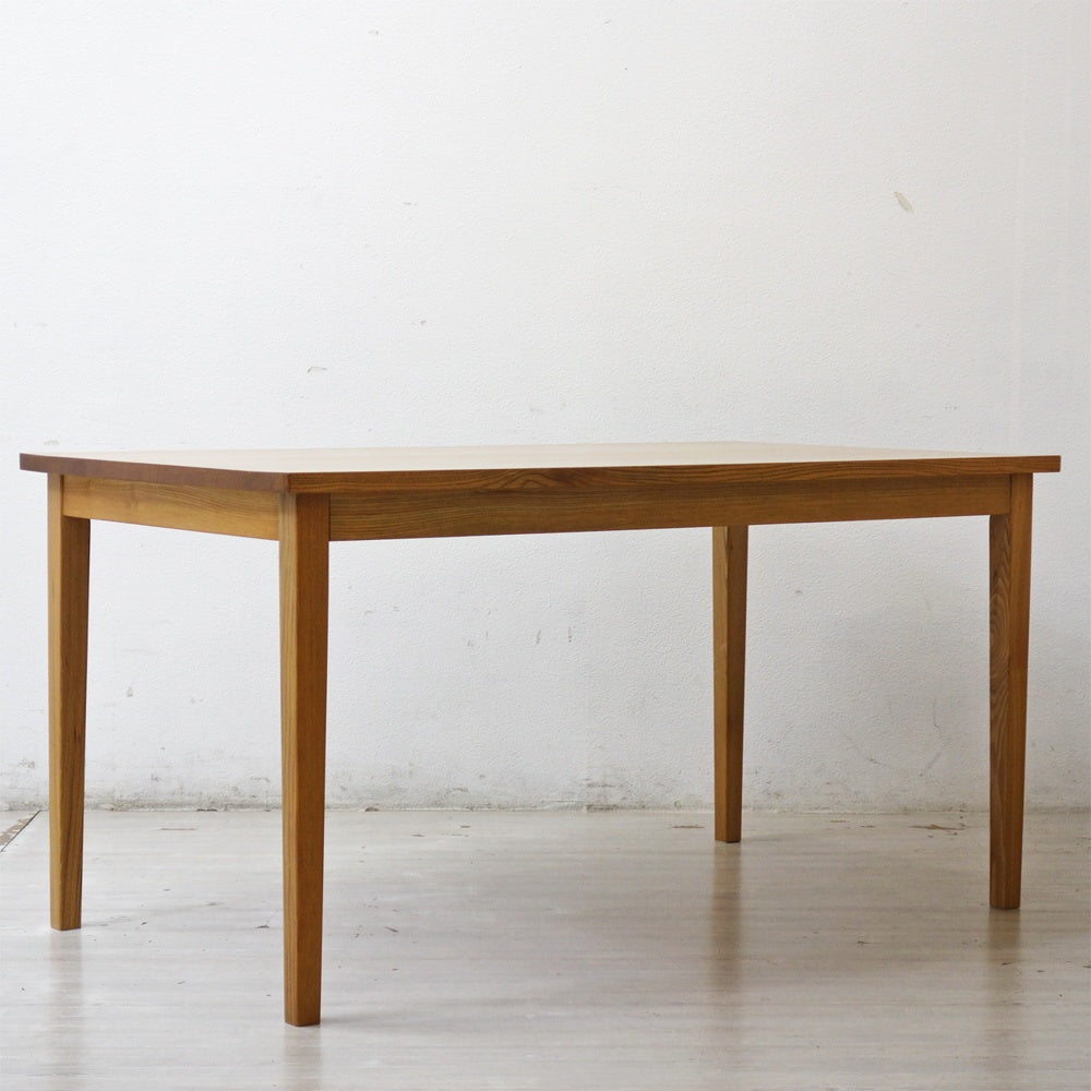 無印良品 MUJI ダイニングテーブル タモ材 無垢集成材 W140cm 廃番品 シンプル ナチュラルスタイル ●