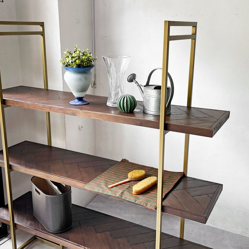ダッチボーン DUTCH BONE クラスシェルフ Class shelf  ヘリンボーン オープンシェルフ アカシア材 ダークウッド 真鍮 アジャスター付き ビンテージスタイル  オランダ 参考価格￥200.000- ★