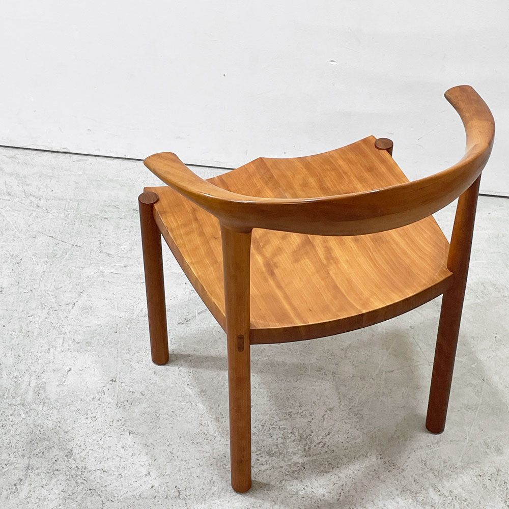 家具蔵 KAGURA アルコⅡ ARCOⅡ ダイニングチェア ブラックチェリー材 無垢材 板座 座繰り ハーフアーム 国産家具 ●